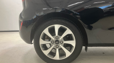 Ford Fiesta 1.1 Zetec 3dr Petrol Hatchback